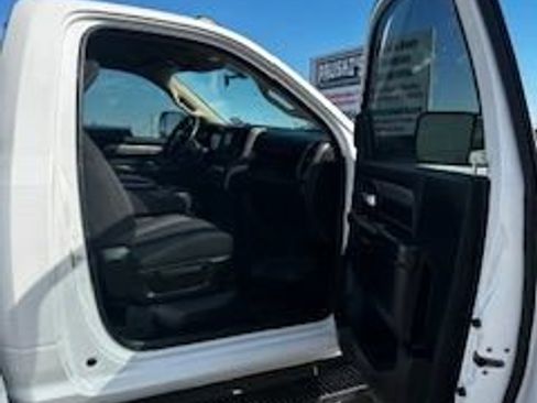 Used 2019 RAM 2500 Tradesman AWD/4WD image 13