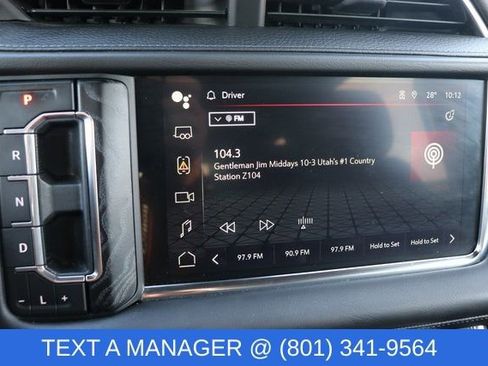 Used 2024 GMC Yukon XL Denali image 27