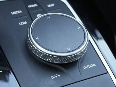 Certified 2024 BMW X3 sDrive30i w/ Convenience Package image 28