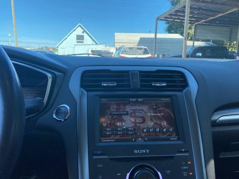 Used 2015 Ford Fusion Titanium FWD image 7
