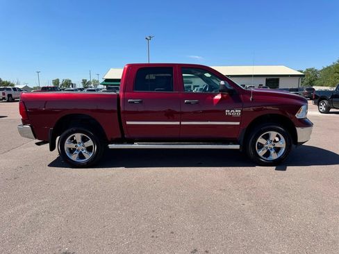Used 2019 RAM 1500 ST w/ SXT Plus Group AWD/4WD image 24