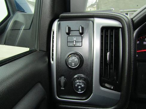 Used 2016 GMC Sierra 1500 SLE w/ SLE Convenience Package image 17