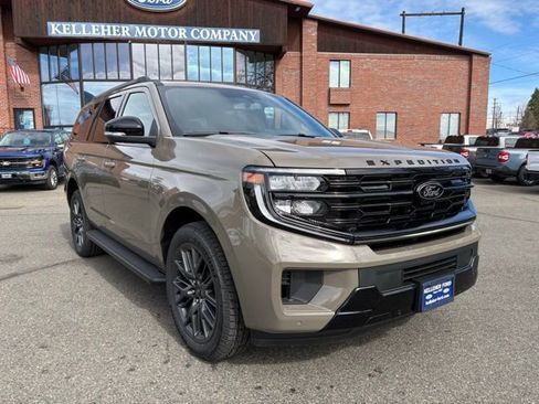 New 2026 Ford Expedition Platinum w/ Stealth Appearance Package image 1