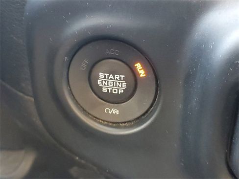 Used 2021 Jeep Wrangler Unlimited Sport image 22