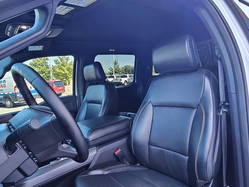 Used 2025 Ford F150 Lariat w/ Equipment Group 501A Mid AWD/4WD image 22