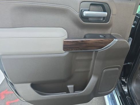 Used 2019 GMC Sierra 1500 SLT w/ SLT Premium Plus Package image 16