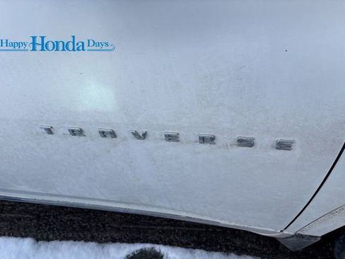 Used 2020 Chevrolet Traverse Premier image 15