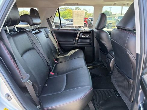 Used 2016 Toyota 4Runner Trail Premium AWD/4WD image 18