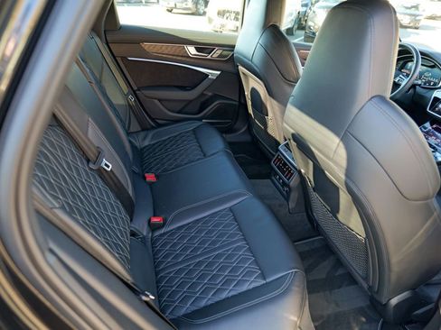 Used 2020 Audi S6 Premium Plus w/ S Sport Package image 28