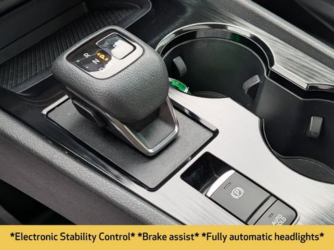 Used 2022 Nissan Rogue SV w/ SV Premium Package image 10