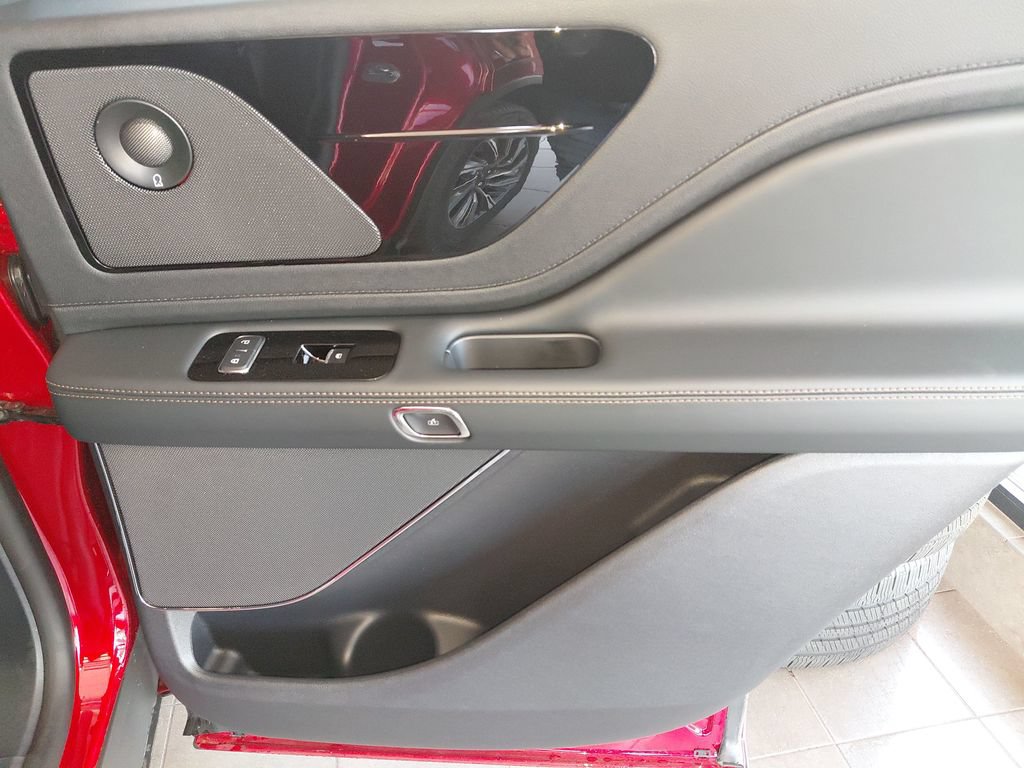 New 2026 Lincoln Aviator AWD image 55
