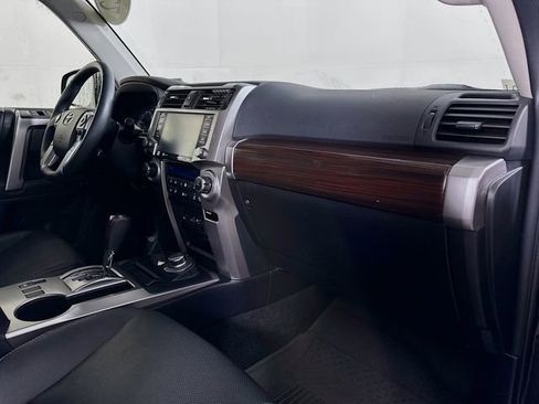 Used 2022 Toyota 4Runner Limited image 27
