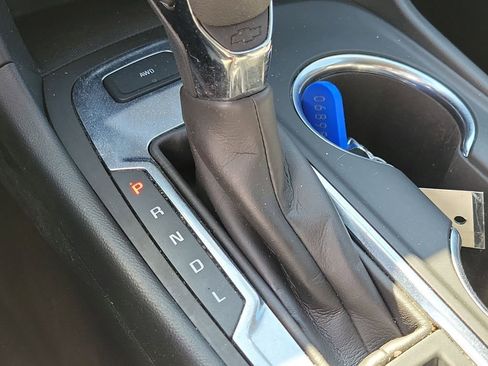 Certified 2024 Chevrolet Equinox LS image 28