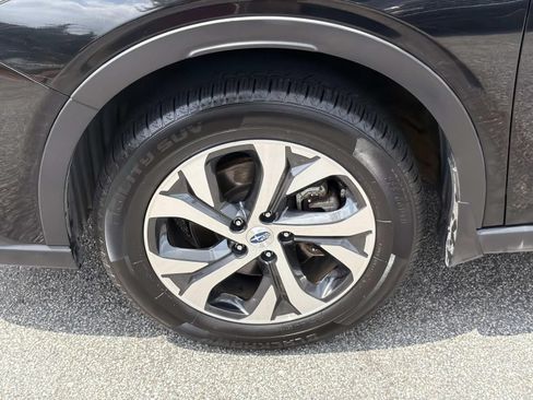 Used 2020 Subaru Outback Limited XT w/ Popular Package #2 AWD/4WD image 11