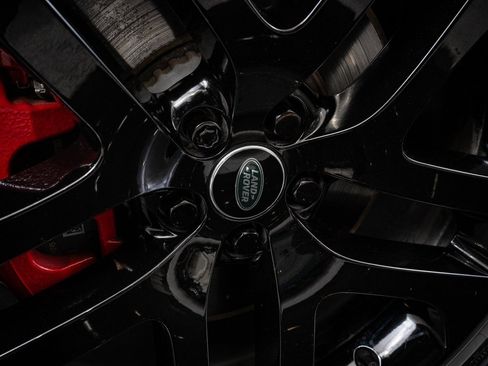 Used 2023 Land Rover Range Rover Evoque R-Dynamic SE image 8