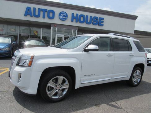Used 2015 GMC Terrain Denali FWD image 15
