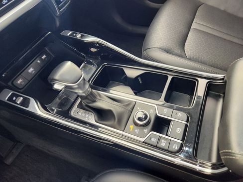 Used 2022 Kia Sorento SX image 25