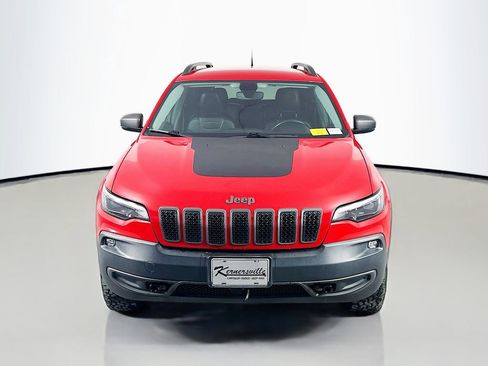Used 2019 Jeep Cherokee Trailhawk w/ Comfort/Convenience Group image 2