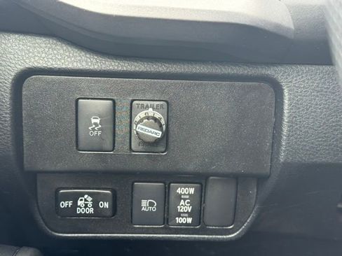 Certified 2022 Toyota Tacoma TRD Sport w/ Technology Package image 16