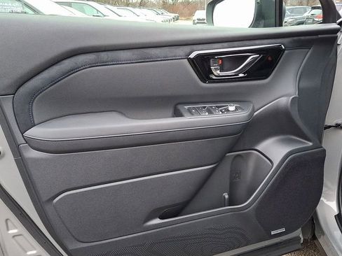 New 2025 Subaru Forester Limited image 13