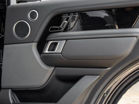 Used 2022 Land Rover Range Rover Westminster Edition image 36