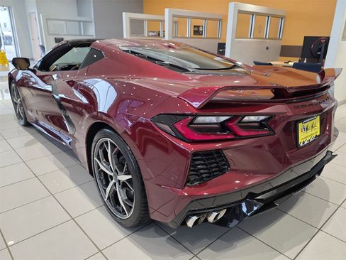 Used 2020 Chevrolet Corvette Stingray Preferred Cpe w/ 2LT Preferred Equipment Group image 6