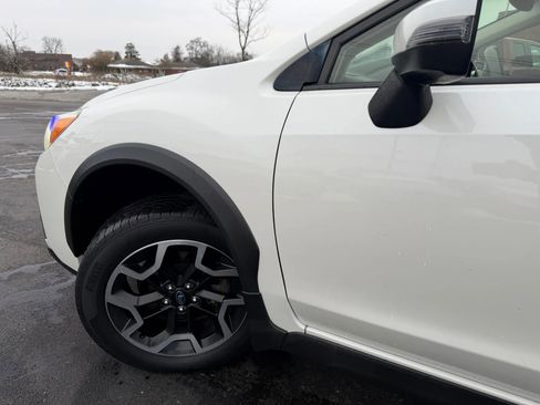 Used 2016 Subaru Crosstrek 2.0i Limited w/ Popular Package #2 AWD/4WD image 43