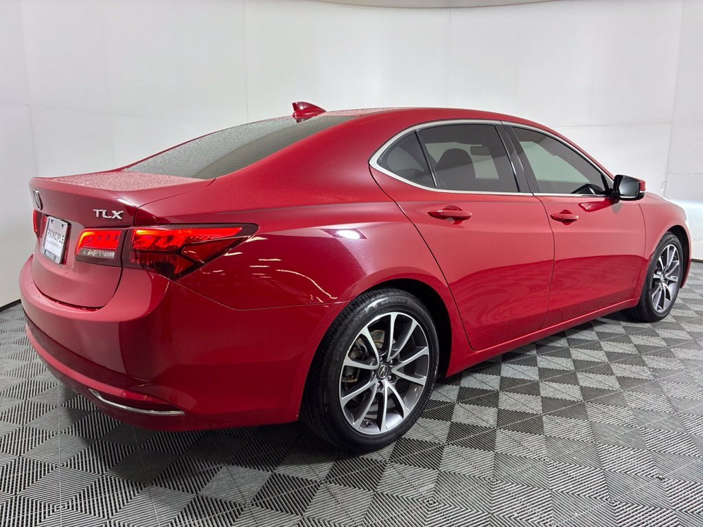 Used 2017 Acura TLX w/ Technology Package FWD image 5