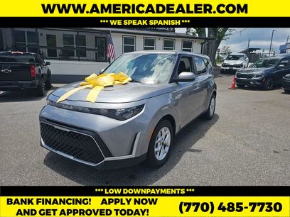 Used 2025 Kia Soul LX w/ LX Technology Package