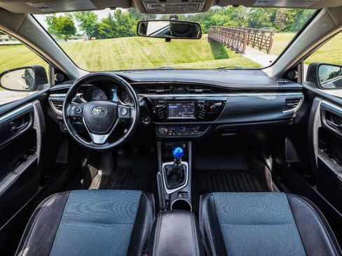 Used 2014 Toyota Corolla S FWD image 2