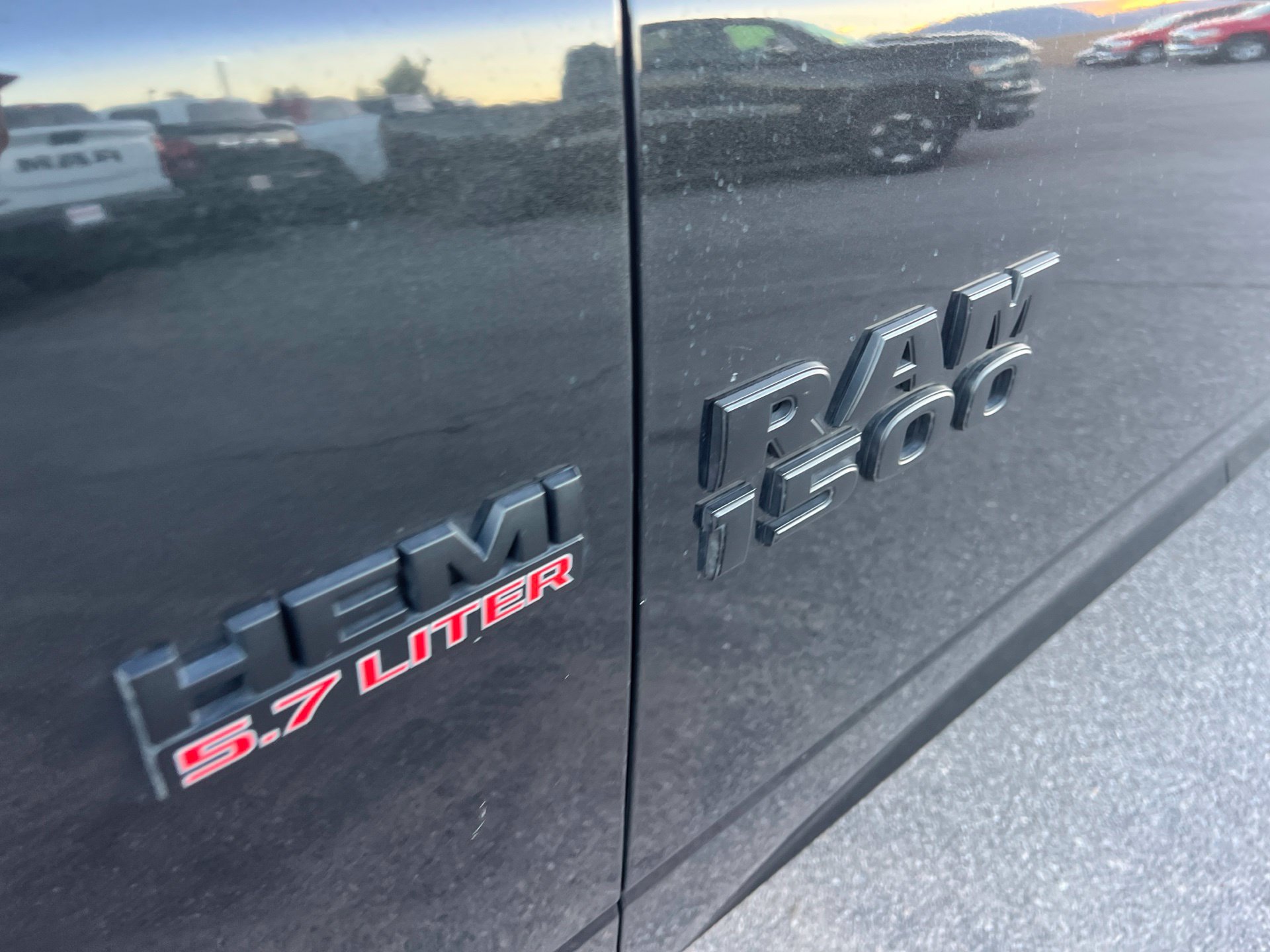 Used 2017 RAM 1500 Sport w/ Quick Order Package 26Q Night AWD/4WD image 11