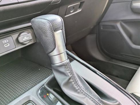 Used 2023 Honda CR-V EX image 12