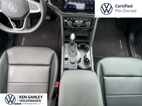 Certified 2023 Volkswagen Atlas SE w/ Panoramic Sunroof Package AWD/4WD image 18
