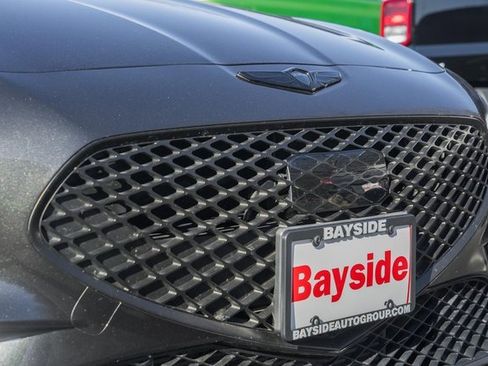 Used 2023 Genesis G70 2.0T image 10