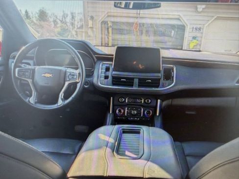 Used 2023 Chevrolet Tahoe LT image 5