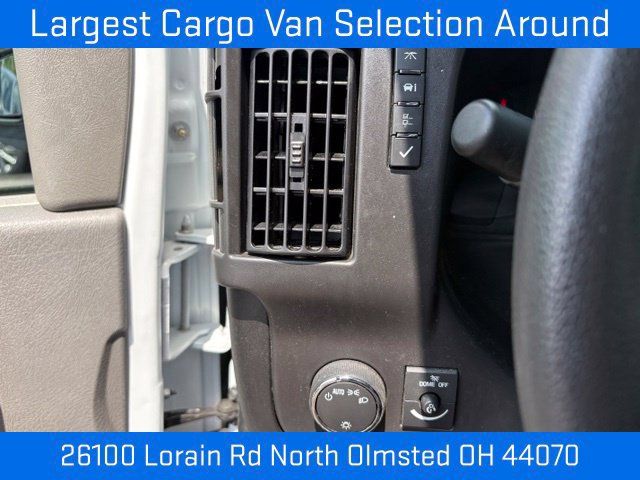 Used 2025 Chevrolet Express 2500 w/ Driver Convenience Package RWD image 29