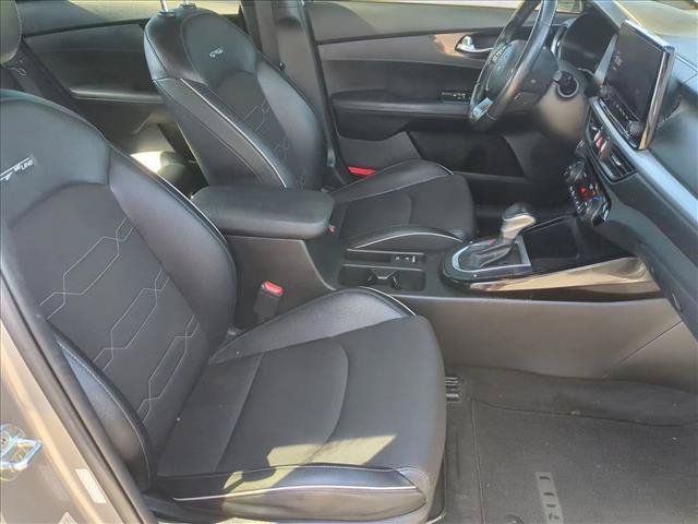Used 2023 Kia Forte GT-Line w/ GT-Line Technology Package FWD image 20