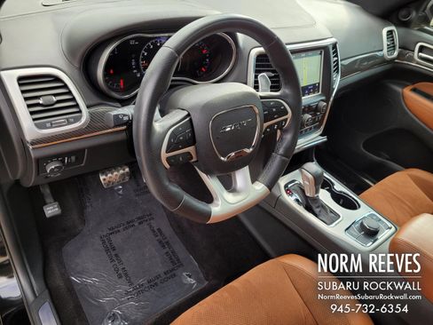 Used 2018 Jeep Grand Cherokee SRT w/ Trailer Tow Group IV image 27