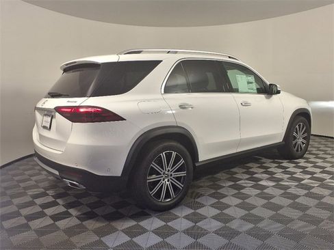 Used 2025 Mercedes-Benz GLE 350 4MATIC image 7