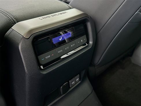 New 2026 Toyota Land Cruiser Base image 27