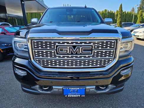 Used 2018 GMC Sierra 1500 Denali w/ Denali Ultimate Package AWD/4WD image 7
