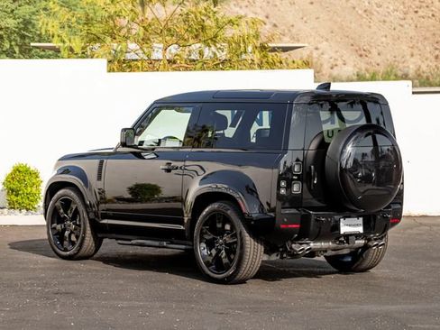 New 2026 Land Rover Defender 90 V8 AWD/4WD image 9