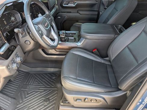Used 2024 GMC Sierra 1500 SLT w/ SLT Premium Plus Package AWD/4WD image 16