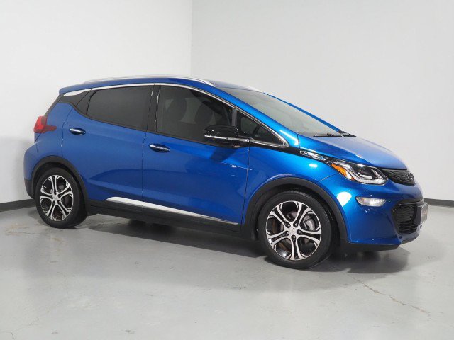 Used 2020 Chevrolet Bolt Premier w/ Infotainment Package FWD image 1