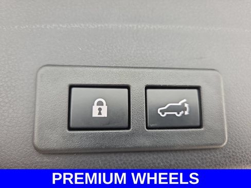 Certified 2023 Subaru Ascent Onyx Edition Limited AWD/4WD image 17