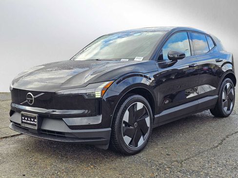 New 2026 Volvo EX30 Ultra w/ Protection Package Premier AWD/4WD image 7