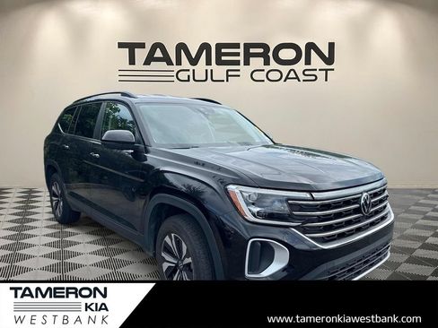 Used 2024 Volkswagen Atlas SE FWD image 1