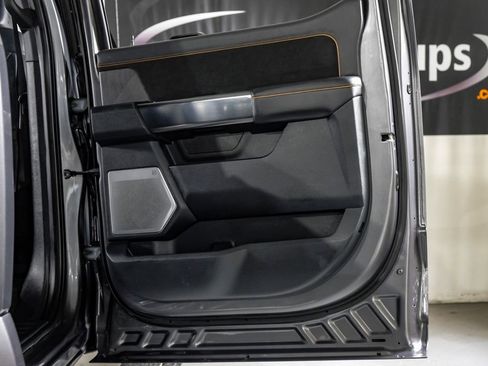 Used 2024 Ford F350 Platinum image 39