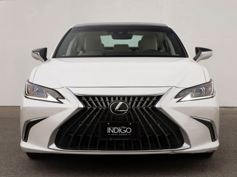 Used 2022 Lexus ES 350 w/ Accessory Package 2 FWD image 4
