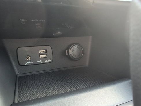 Used 2025 Subaru Forester Wilderness image 38